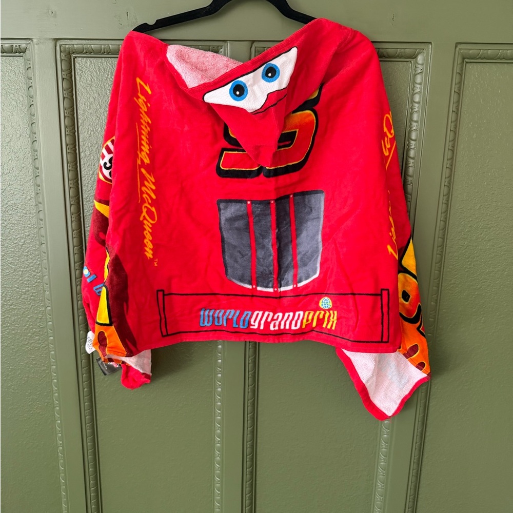 Disney Lightning McQueen Red Hooded Cape